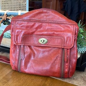 Burnt orange/red fossil bag